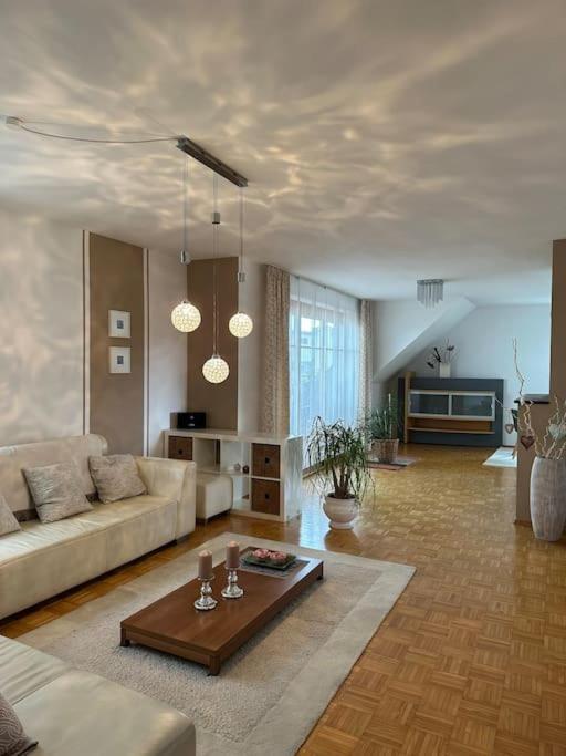 Freundliche Wohnung Naehe Weinstrasse Fuer 5 Personen Wagna ภายนอก รูปภาพ